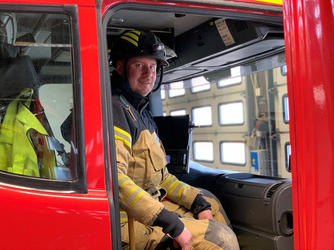 Jonas Vissberg, styrkeledare för brandman i beredskap på räddningsstationen i Varberg
